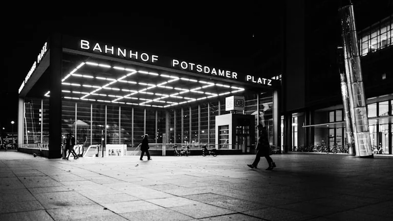 Berlin heute Abend: Programm und Rückfahrt richtig planen