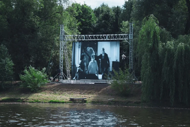 Heute Abend: Open-Air-Kino, Festivals und Essen im Freien