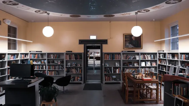 Nach Brand in Essen: Bibliothek bleibt tagelang zu