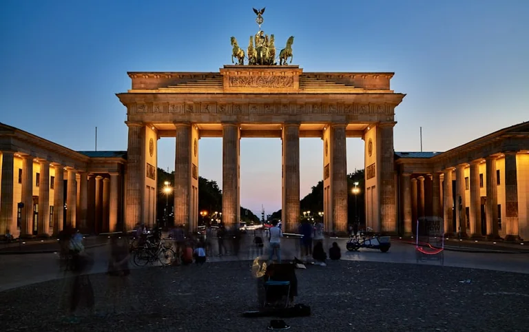 Sonntagabend in Berlin: Kultur und Kulinarik entspannt planen
