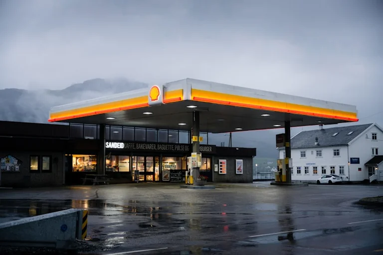 Tanken am 17. August: Abends oft günstiger