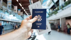 Auslandsreise ab Deutschland: Sicherheitslage und Einreise prüfen