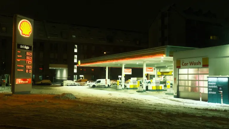 Sonntags tanken: Preise vergleichen, Umwege rechnen, E10 prüfen