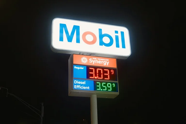 Benzin und Diesel vergleichen: So lohnt sich der Tankstopp